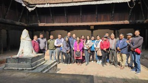 ‘झीगु संस्कृती म्हसिका’ भन्ने नाराका साथ नेपालभाषाका विद्यार्थीको सांस्कृतिक भ्रमण