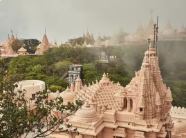 भारतको एउटा पर्वत जहाँ ९ सय मन्दिर छन्, पुरै शहर नै छ शाकाहारी