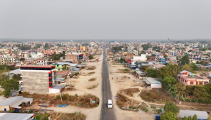 बर्दिबासमा तीव्र सहर विकाससँगै चहलपहल बढ्दो (तस्बिरसहित)