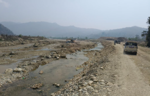 सामरी खोलामा मापदण्ड विपरीत उत्खनन, अनुगमनपछि कारबाहीको तयारी