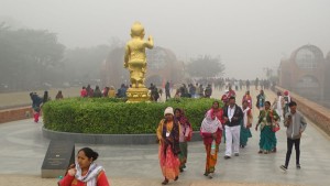 बुद्ध जन्मस्थल लुम्बिनीमा पर्यटकको घुइँचो (फोटो फिचर)
