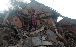 भूकम्प अपडेट: घाइते भएकालाई हेलिकप्टरबाट उद्धार, राहत वितरण गरिँदै