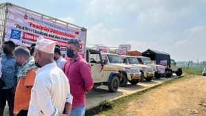 भुक्तानी नपाएका निर्माण कम्पनीद्वारा  चिनियाँ निर्माण कम्पनीको कार्यालय घेराउ