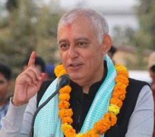 केरुङ्गे खोलाको समस्या समाधान गर्ने केन्द्रिय सदस्य डा कोइरालाको प्रतिबद्धता