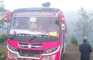 तामाकोशी दुर्घटनापछि रोकिएको अरनिको यातायातको बस १५ दिनपछि पुनः सञ्चालन