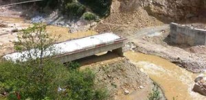 ८ वर्षमा पनि निर्माण सम्पन्न भएन ५० मिटर पुल