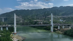 चीनको नयाँ हाई–स्पिड ट्रेन परीक्षणमा, ४५० किमी प्रतिघण्टा गति