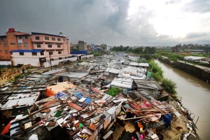 १० दिनभित्र काठमाडौंका नदी किनारामा रहेका सुकुम्बासी बस्ती हटाउन सूचना