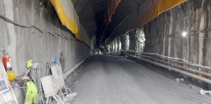 नागढुङ्गा–सिस्नेखोला सुरुङमार्गको निर्माण कार्य पुनः शुरु