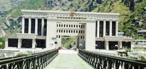 आठ वर्षपछि खुल्यो तातोपानी नाका, आवतजावत सुरू