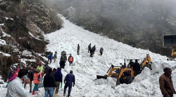 सिक्किमको हिउँ पहिरोमा परेर तीन नेपालीको मृत्यु, मृत्यु हुनेमा चितवनका २ र रुपेन्देहीका एक