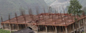  निर्माणाधीन प्रशासकीय भवनलाई बजेट अभाव 