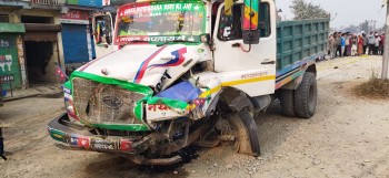 तीन वटा गाडी ठोक्किँदा तीन जनाको मृत्यु