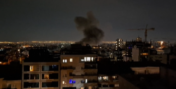 तेहरानमा दुई चरणको हवाई आक्रमण, केही स्थानमा ब्ल्याकआउट