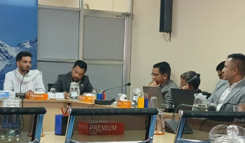 मन्त्री लम्सालले निर्माण व्यवसायीसँग भने– तपाईँहरुको समस्याप्रति गम्भीर छौँ, काम नरोक्नुस्