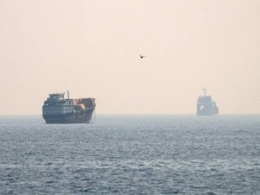 स्ट्रेट अफ होर्मुज क्षेत्रमा जहाजहरूको आवतजावत बढ्यो