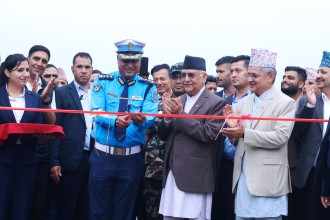 ग्वार्को ओभरपासको उद्घाटन गर्दै प्रधानमन्त्री ओलीले भने–देशमा बहुआयामिक र चौतर्फी विकास गर्दैछौं