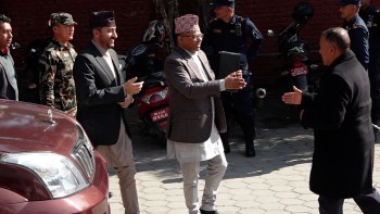 राजनीतिक संवाद समितिको टोलीद्वारा क्षतिग्रस्त कांग्रेस पार्टी कार्यालयको अनुगमन