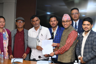 लघुवित्त पीडितसँग सरकारको पाँचबुँदे सहमति, आन्दोलन र अनसन आजैदेखि अन्त्य हुने
