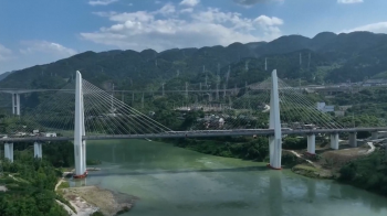 चीनको नयाँ हाई–स्पिड ट्रेन परीक्षणमा, ४५० किमी प्रतिघण्टा गति