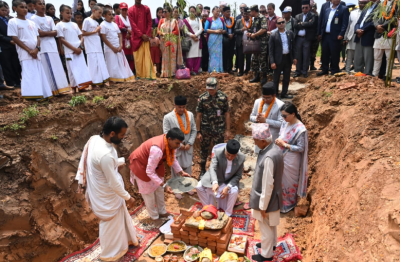 राष्ट्रपति पौडेलले गरे भानु साहित्य उद्यानको शिलान्यास
