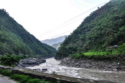 निर्माण व्यवसायीले आफ्नो तर्फबाट ठेक्का अन्त्य गरे पछि सार्वजनिक  निकायले अर्को सूचना जारी गरि पुनः ठेक्का अन्त्य