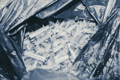 फोहोर व्यवस्थापनमा वी.पी अस्पतालको लापरबाही, काठमाडौं महानगरले लगायो ५० हजार जरिवाना