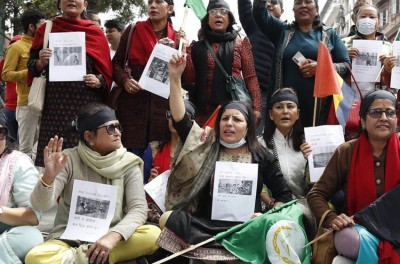 मलको अनुदान कटौतीको गरिएको विरोधमा राप्रपा खोटाङको प्रदर्शन