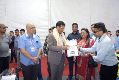 वातावरण सुहाउँदो विद्युतीय सवारी साधनको प्रवर्द्धनमा सरकारले ध्यान दिएको छ: उर्जामन्त्री बस्नेत