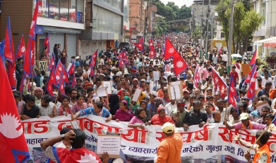 बालेनविरुद्धको कवाड व्यवसायीको आन्दोलनमा सुकुम्बासीको पनि साथ