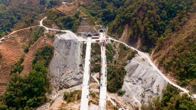 हेटौंडा–काठमाडौं द्रुतमार्ग निर्माण तीव्र (तस्विरहरू)