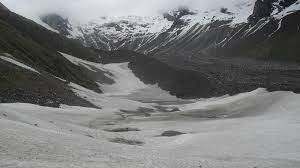 मुगु हिमपहिरोः हेलिकप्टरमार्फत् सुरक्षाकर्मीसहितको उद्वार टोली च्यार्खु प्रस्थान