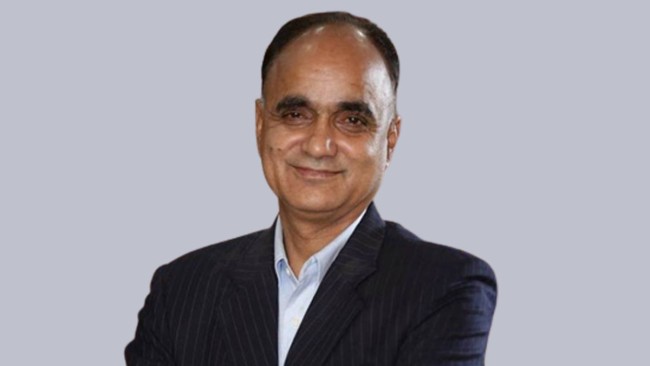 मुख्यमन्त्रीद्वारा रुग्ण आयोजनाको ठेक्का तोड्न भौतिक मन्त्रालयलाई निर्देशन