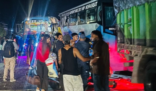 तीन वटा सवारी साधन ठोकिदा ३७ जना घाइते