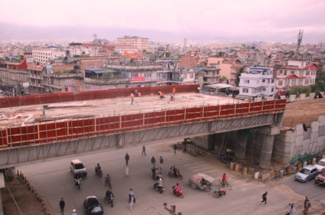 ग्वार्को फ्लाइ ओभरको काम अन्तिम चरणमा, कहिले पूरा हुन्छ?