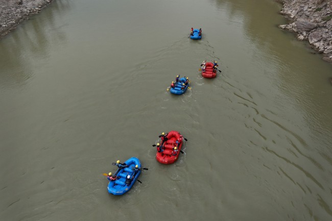 त्रिशूलीमा ५०औं अन्तर्राष्ट्रिय राफ्टिङ महोत्सव सम्पन्न, जल पर्यटन प्रवद्र्धन र नदी संरक्षणमा जोड