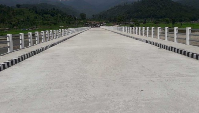 संरचना टोल र सुनौलो मार्ग जोड्ने पुल निर्माणका लागि शिलान्यास