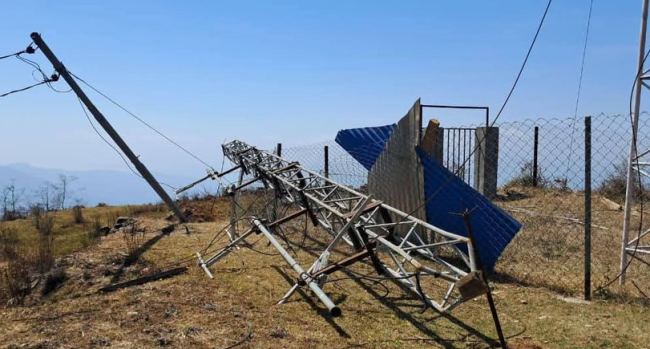 टावर भाँचिएर एफएमको प्रसारण बन्द