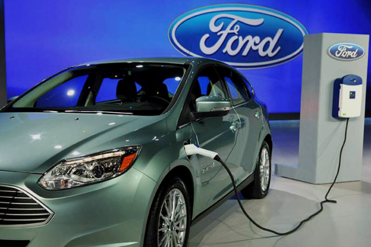 विद्युतीय गाडीमा अमेरिकी अटो निर्माता फोर्डको महत्वपूर्ण लगानी गर्ने घोषणा