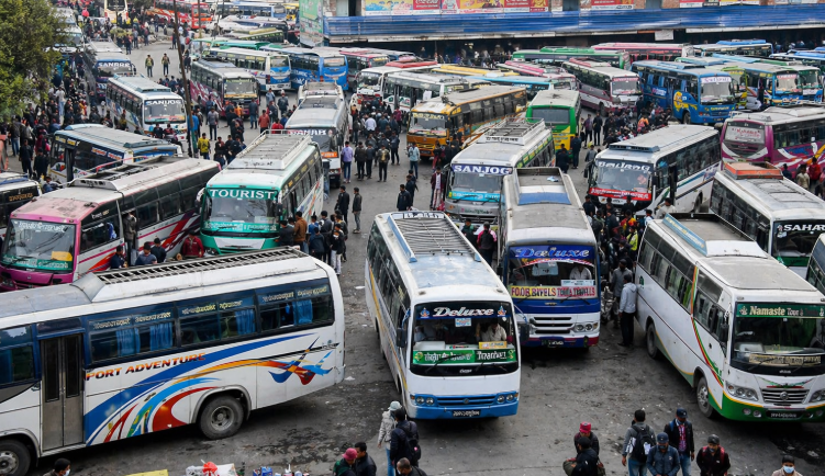 यातायात व्यवसायीद्वारा ६० प्रतिशत कर छुट निरन्तरताको माग