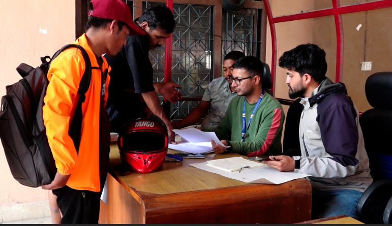 बागमती किनार अतिक्रमण हटाउने अभियान : १,८१६ परिवार सम्पर्कमा, ७९४ जना होल्डिङ सेन्टरमा स्थानान्तरण