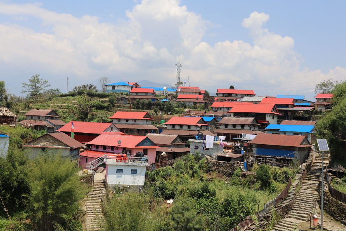 दशै र तिहार बिदा मनाउन आएका पर्यटकले लमजुङका होमस्टे भरिए