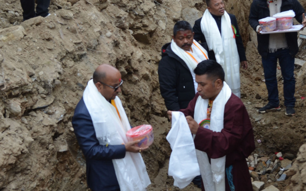 भारतको ९ करोड ८३ लाख अनुदानमा ४ सय वर्ष पुरानो गुम्बा पुनःनिर्माण गरिँदै