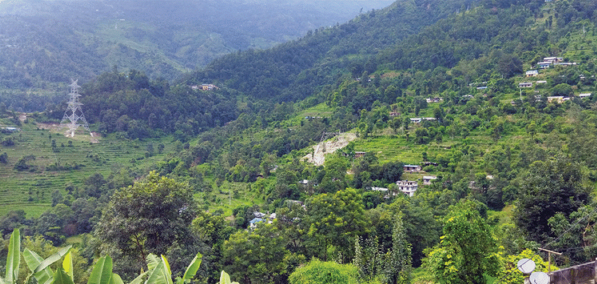 बस्तीबाट विद्युत् प्रसारण लाइन निर्माण