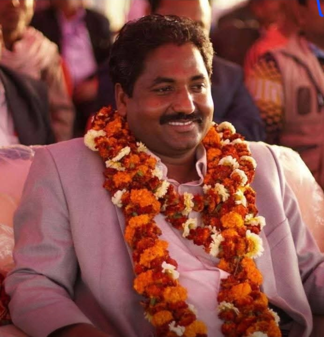 सरकारलाई प्रभु साहको प्रश्न: हुलाकी राजमार्गलाई किन विभेद गरियो ?