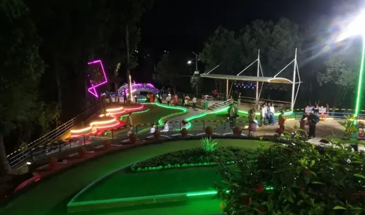 हेटौंडाको सहिद स्मारकमा पर्यटकको आकर्षण बढ्दै