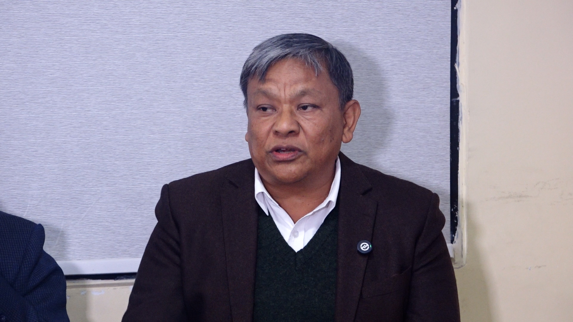 राजनीतिक लक्ष्य प्राप्तीका लागि सरकारले ठेक्का तोड्दैछ : अध्यक्ष सिंह