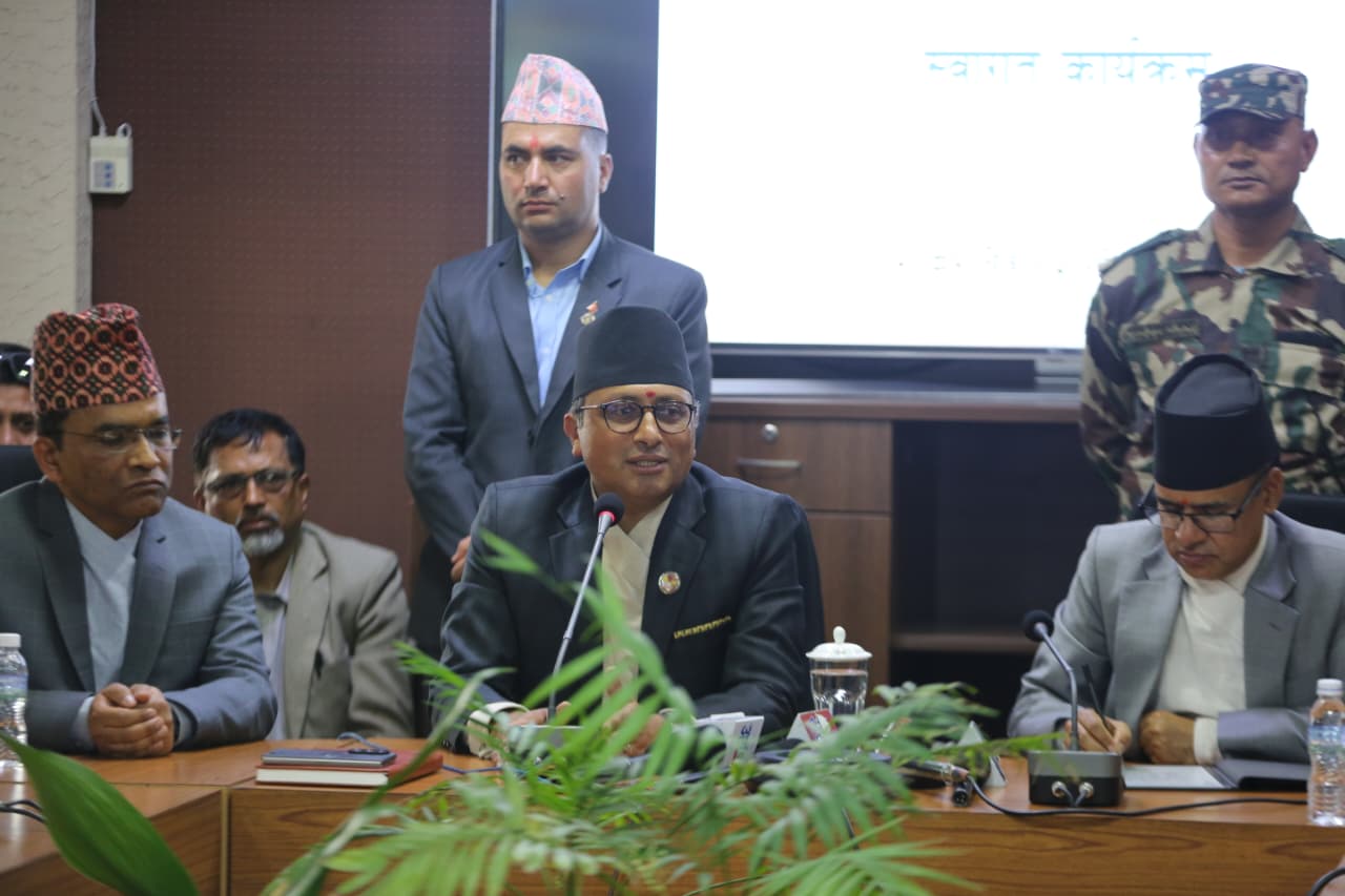 अर्थमन्त्री वाग्लेको एकसाता : राजस्व वृद्धि र निजी क्षेत्रको मनोबल बढाउन केन्द्रित, मूल्यवृद्धिमा मौन