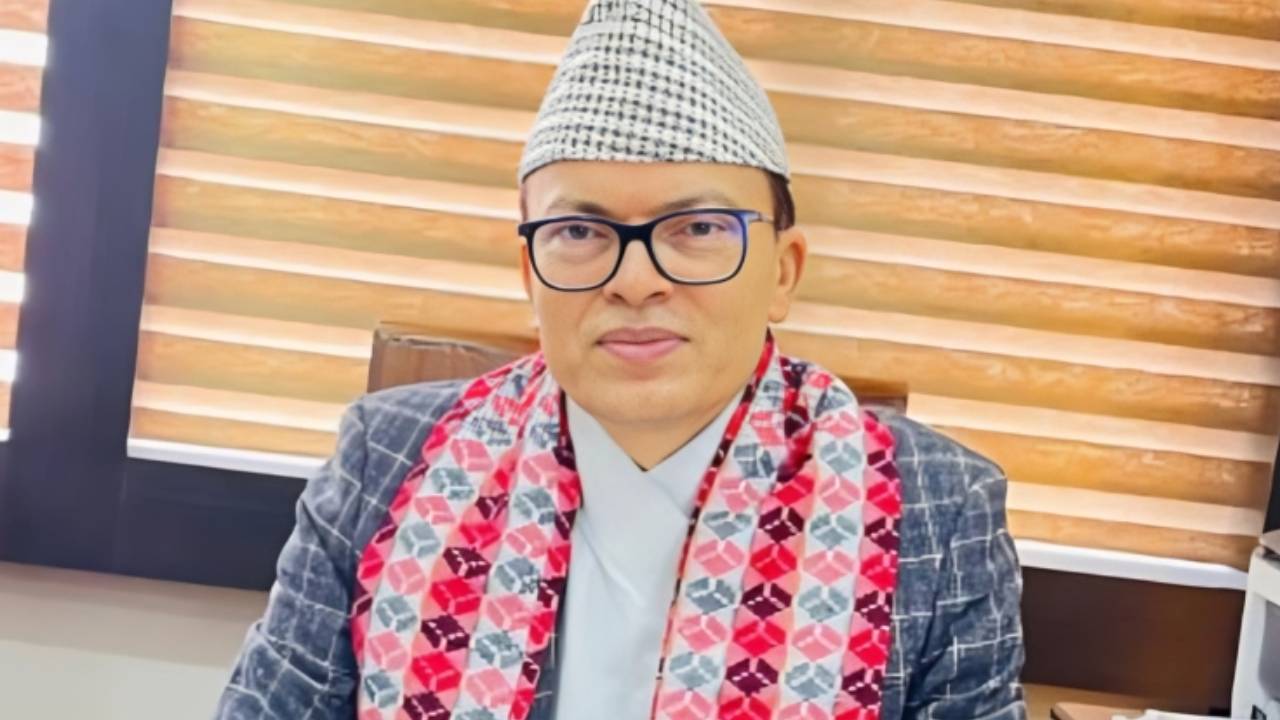 काठमाडौंका पूर्व सीडीओ छवि रिजाल पक्राउ