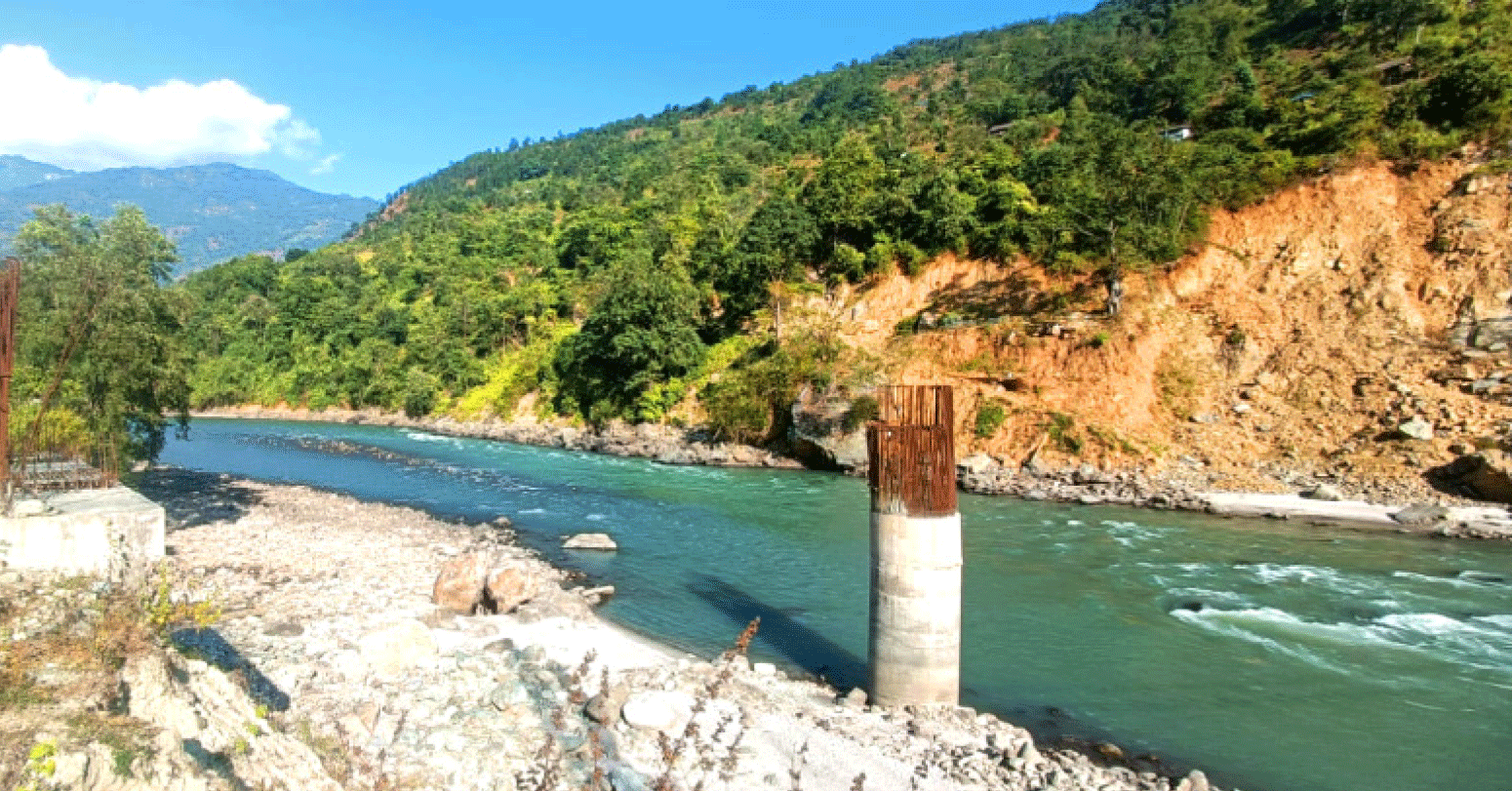 ६ वर्षमा ताप्लेजुङको लिम्बुनी पुलको एउटा मात्र पिलर निर्माण